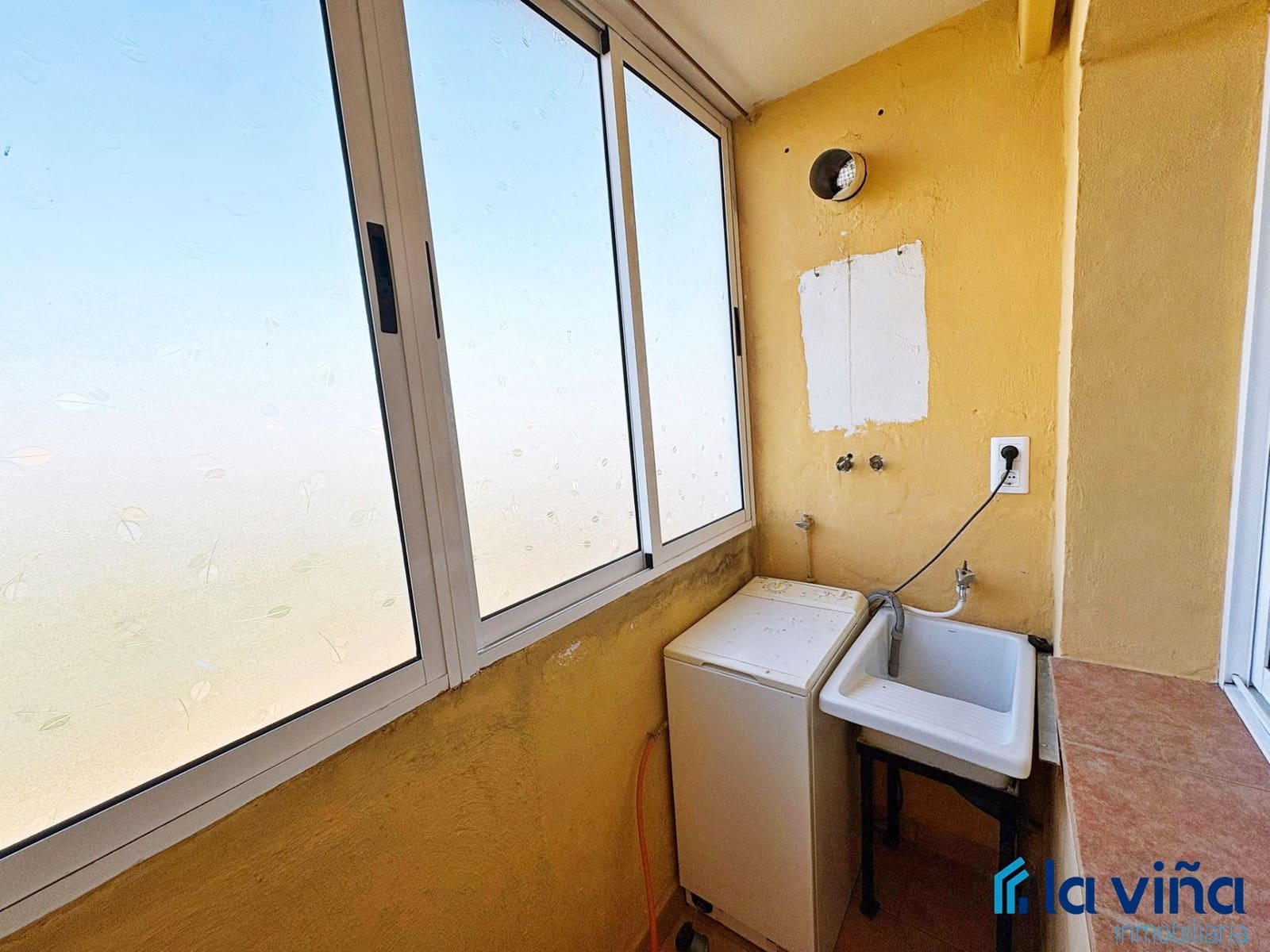 3 soveværelse Lejlighed til salg i Antequera - € 85.000 (Ref: 9101776)