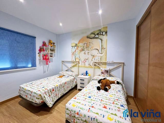 3 soveværelse Finca/Landehus til salg i Benamejí - € 230.000 (Ref: 9135186)