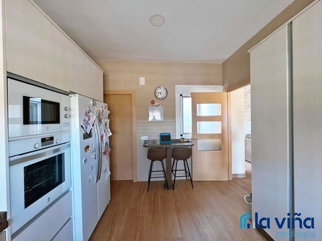 3 soveværelse Finca/Landehus til salg i Benamejí - € 230.000 (Ref: 9135186)