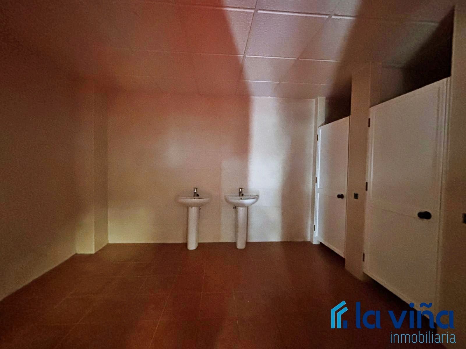 Kommersiell til salgs i Mollina - € 500 000 (Ref: 9146165)