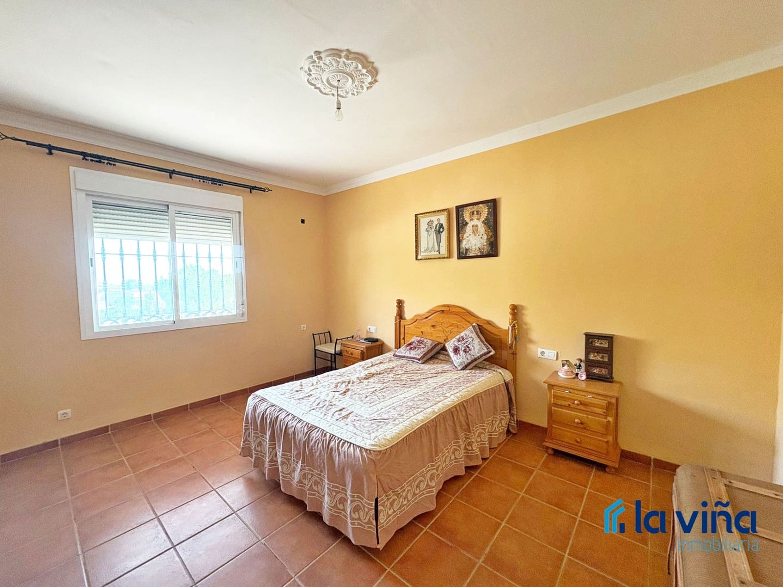 3 slaapkamer Finca/Landhuis te koop in Alameda - € 425.000 (Ref: 9162873)