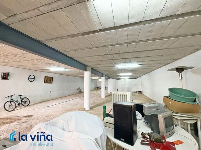 Commercieel te koop in La Roda de Andalucía - € 178.000 (Ref: 9165417)