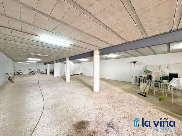 Commercieel te koop in La Roda de Andalucía - € 178.000 (Ref: 9165417)