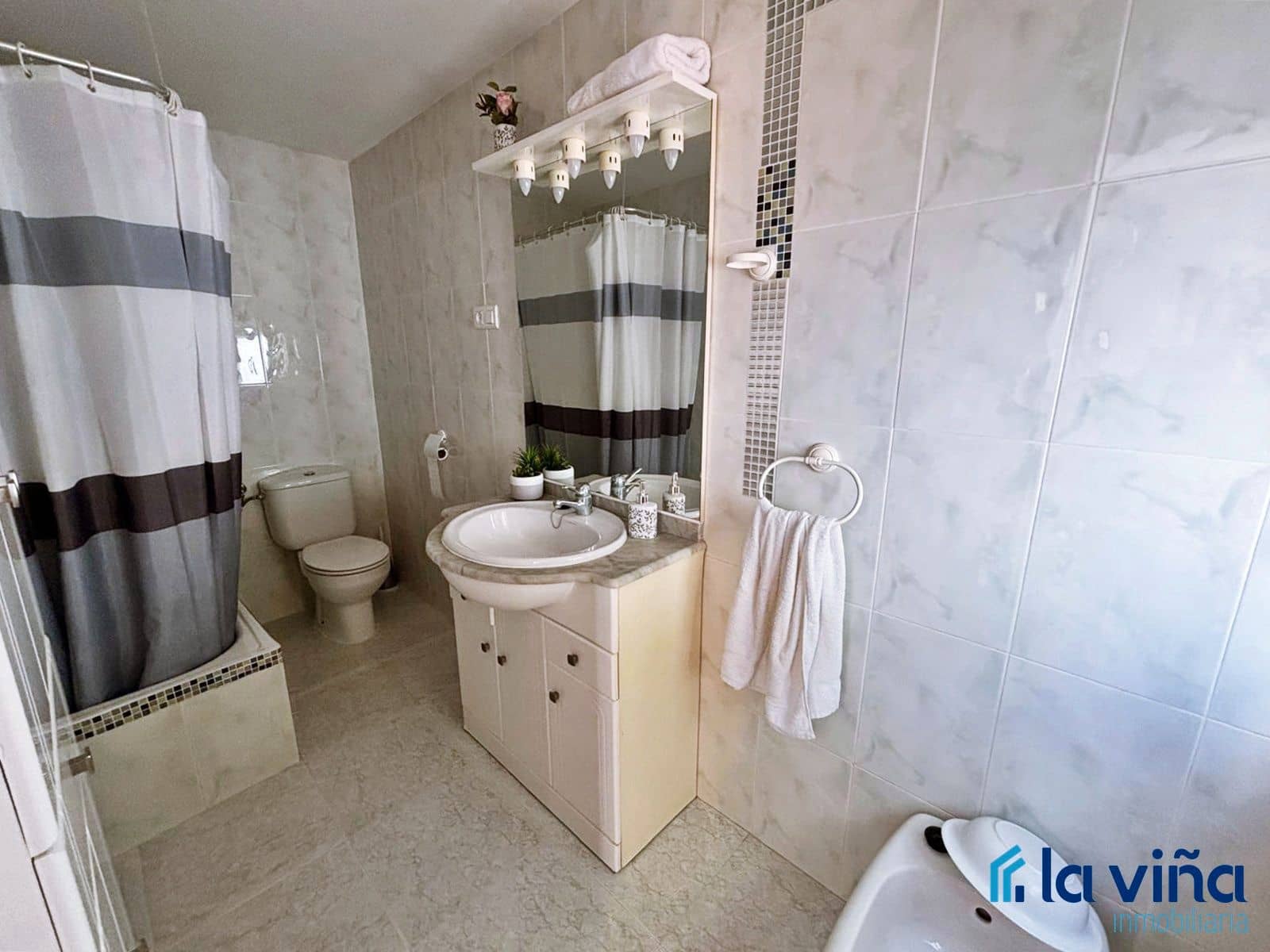 3 soveværelse Byhus til salg i Villanueva de Algaidas - € 75.000 (Ref: 9193041)