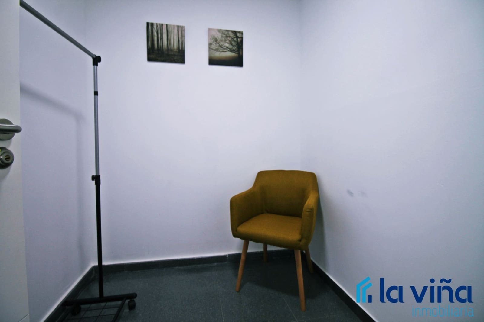 Kontor til salg i Mollina - € 425.000 (Ref: 9255903)