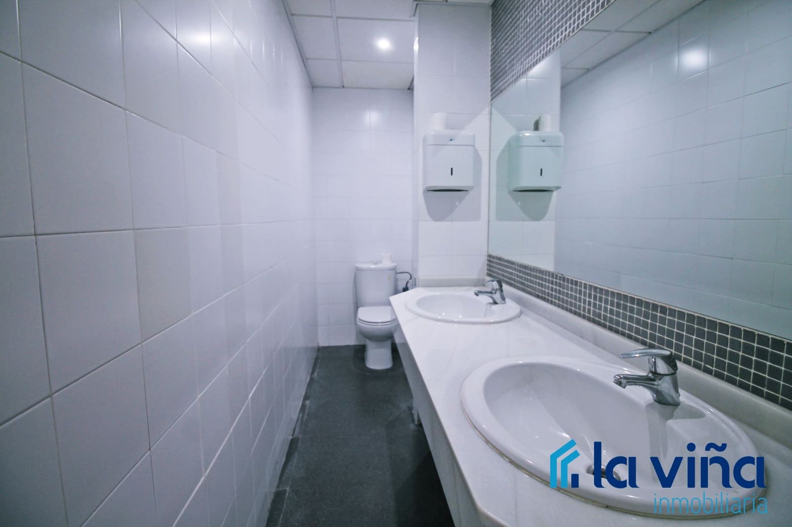 Kontor til salg i Mollina - € 425.000 (Ref: 9255903)