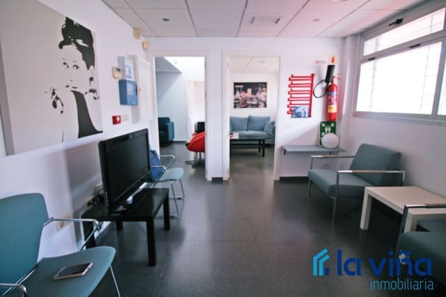 Kontor til salgs i Mollina - € 425 000 (Ref: 9255903)