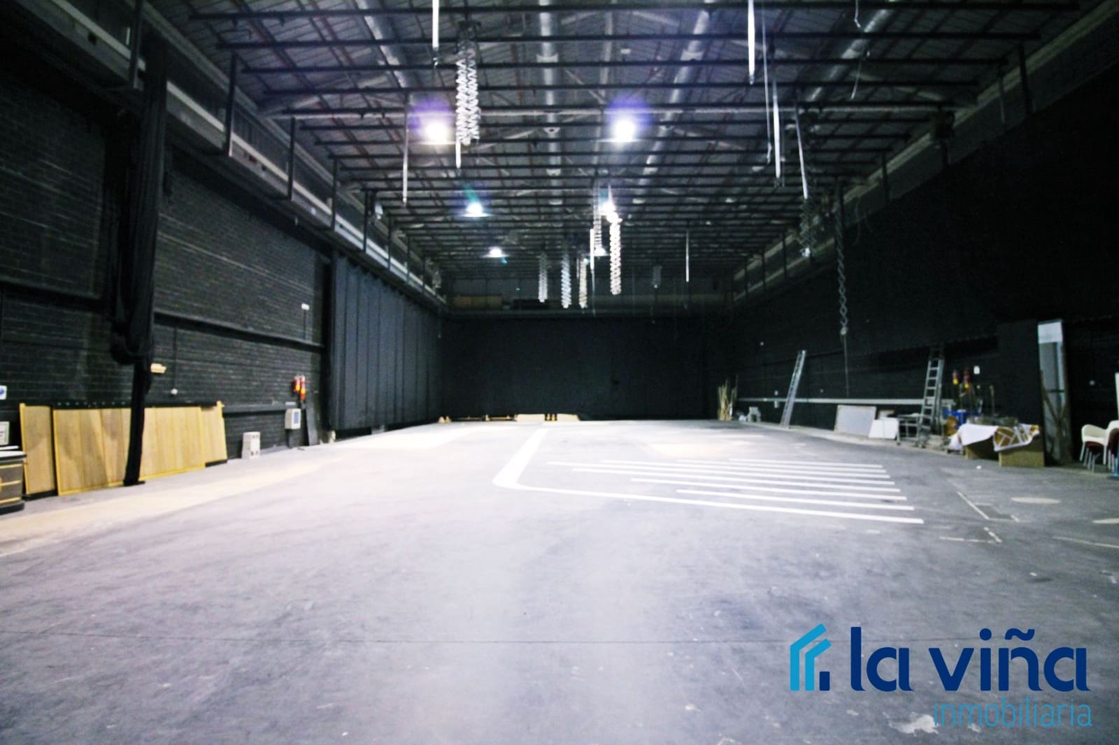 Kontor til salg i Mollina - € 425.000 (Ref: 9255903)