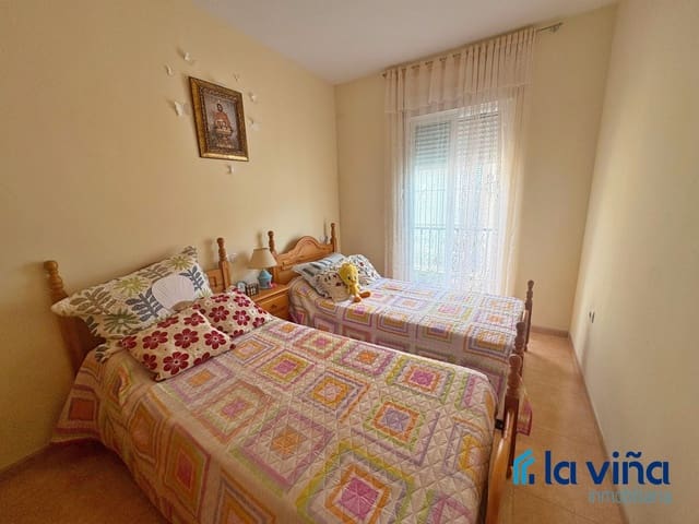 3 soverom Hus til salgs i Encinas Reales - € 76 000 (Ref: 9349823)