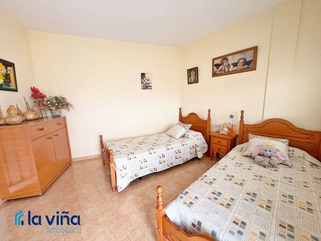 3 soverom Hus til salgs i Encinas Reales - € 76 000 (Ref: 9349823)