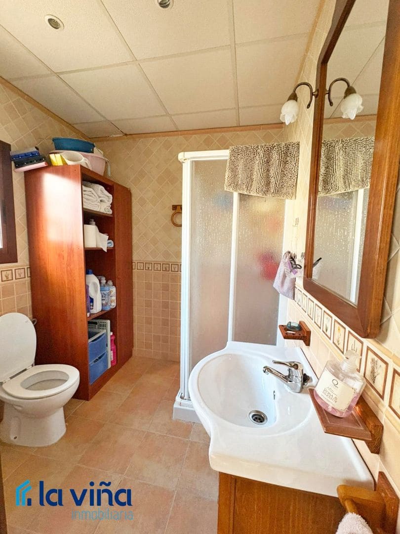 4 soveværelse Virksomhed til salg i La Roda de Andalucia - € 499.000 (Ref: 9360963)