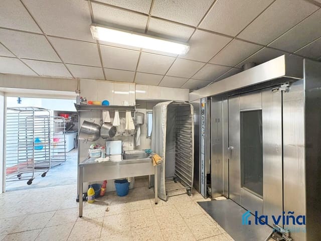 4 soverom Bedrift til salgs i La Roda de Andalucía - € 499 000 (Ref: 9360963)