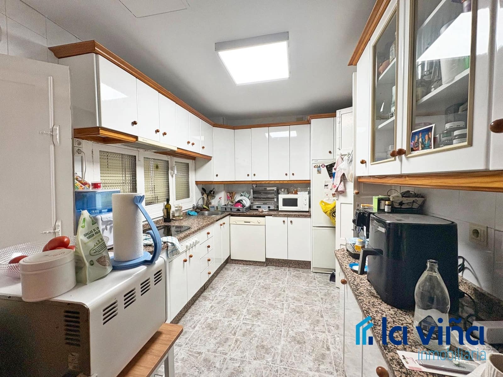 4 soveværelse Virksomhed til salg i La Roda de Andalucia - € 499.000 (Ref: 9360963)