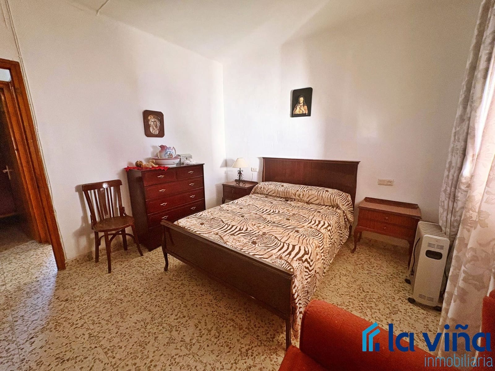 5 bedroom Townhouse for sale in Villanueva de la Concepcion - € 499,000 (Ref: 9378171)