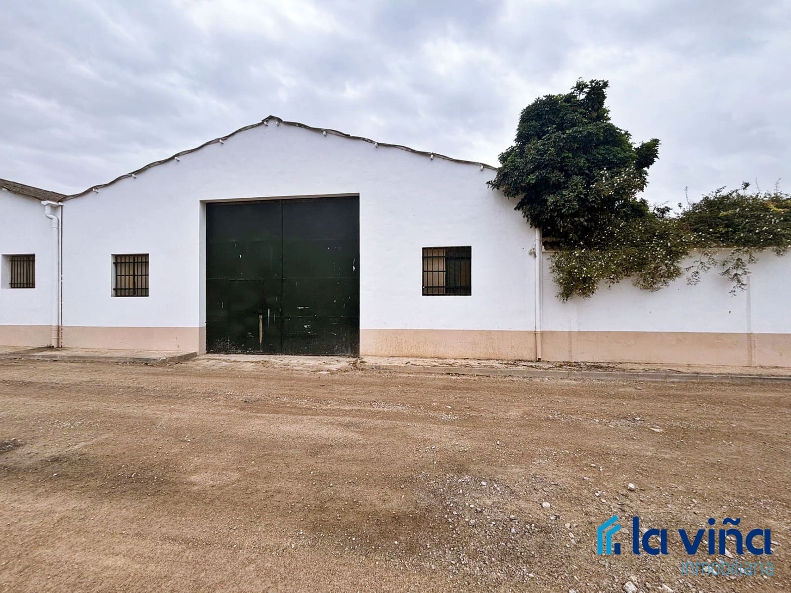 Commercial for sale in Campillos - € 91,000 (Ref: 9410336)