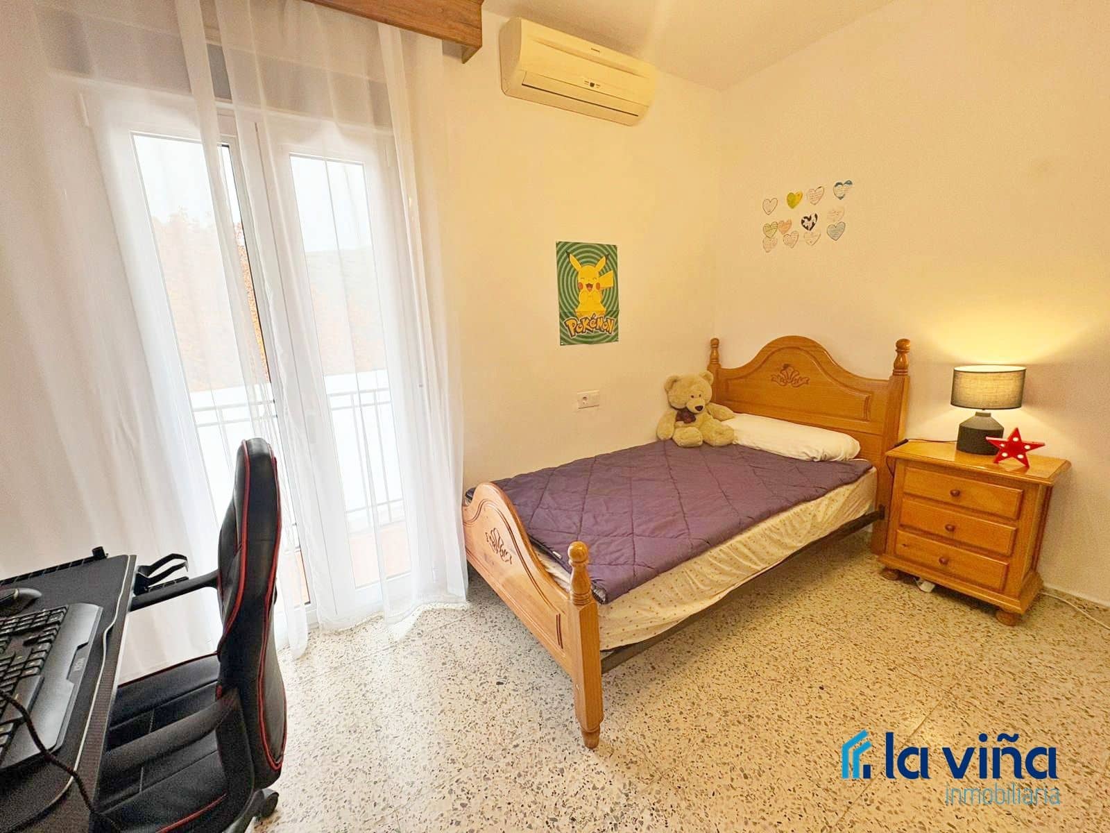 4 bedroom Townhouse for sale in Cuevas Bajas - € 124,900 (Ref: 9436521)