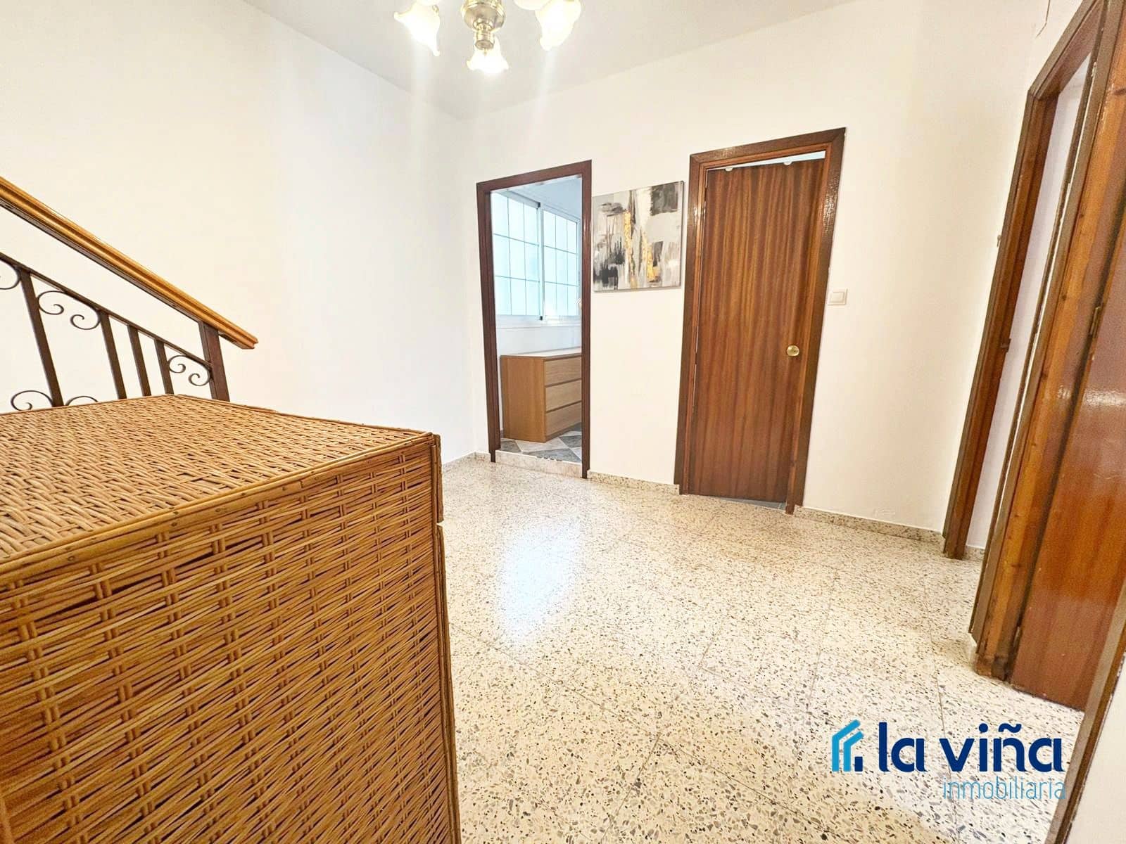 4 bedroom Townhouse for sale in Cuevas Bajas - € 124,900 (Ref: 9436521)