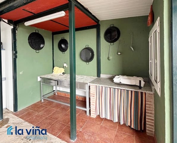 Maalaistalo myytävänä paikassa Antequera - 180 000 € (Ref: 9465853)