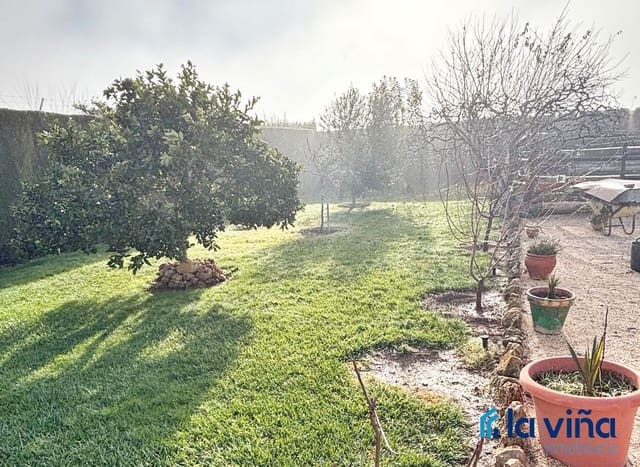 Maalaistalo myytävänä paikassa Antequera - 180 000 € (Ref: 9465853)