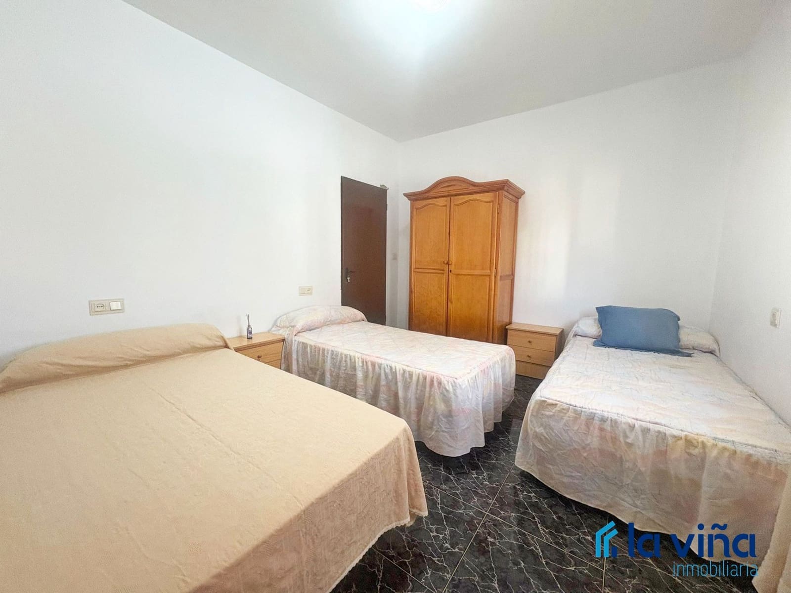 6 sovrum Hus till salu i Humilladero - 102 900 € (Ref: 9469027)