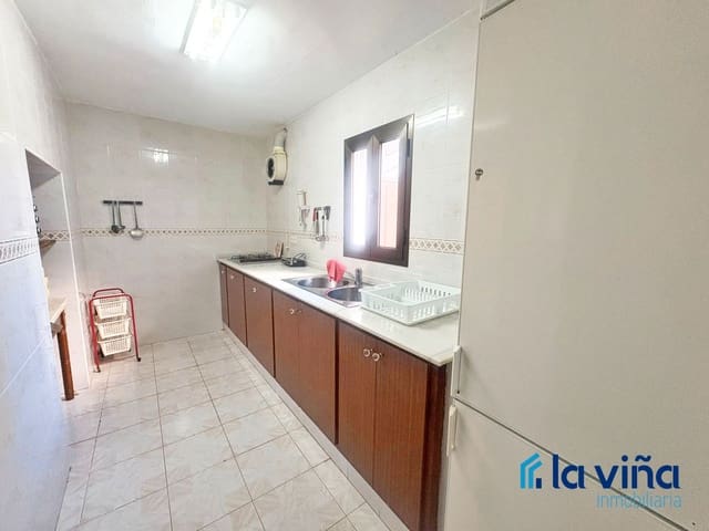 6 sovrum Hus till salu i Humilladero - 102 900 € (Ref: 9469027)