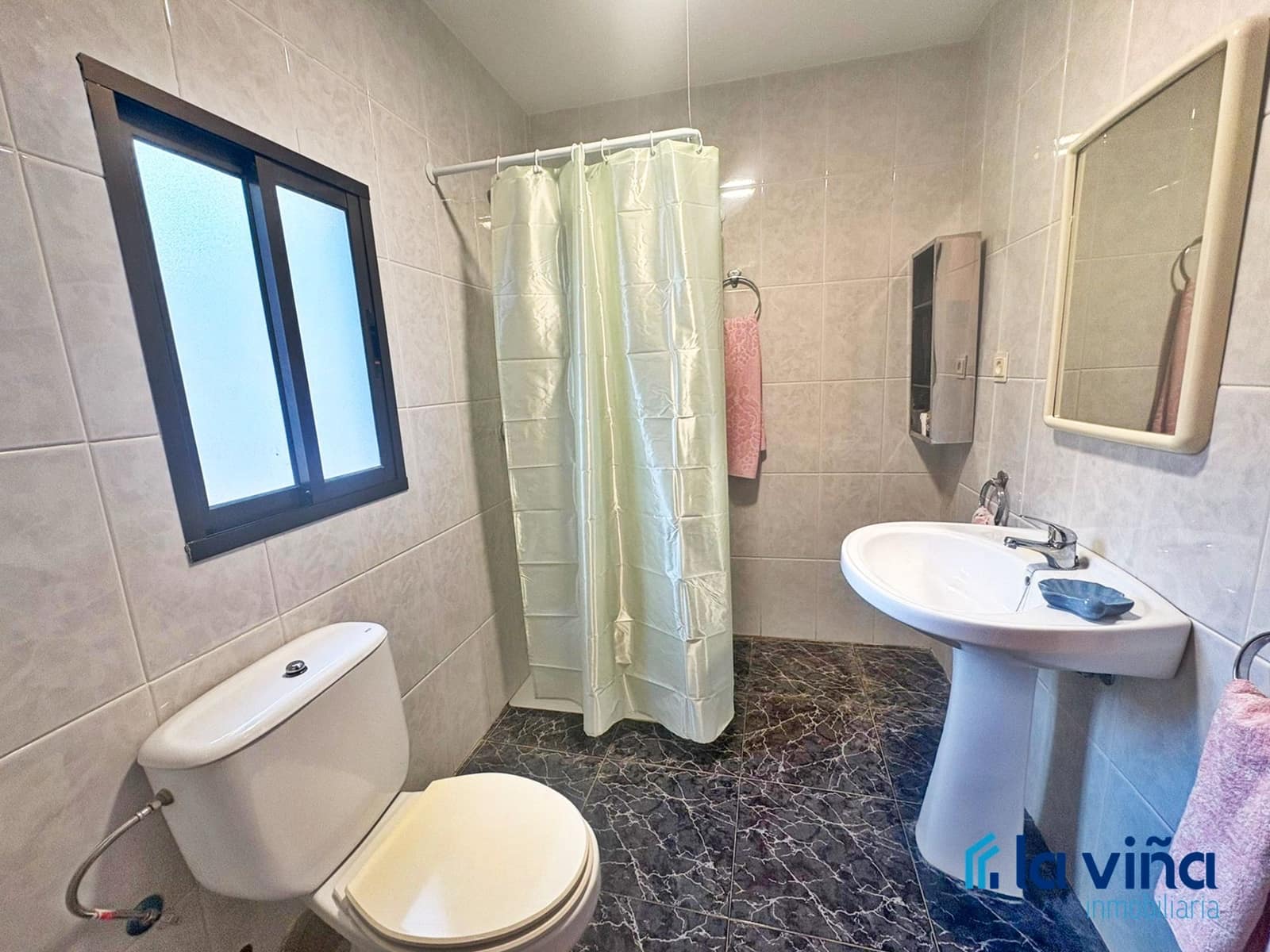 6 sovrum Hus till salu i Humilladero - 102 900 € (Ref: 9469027)