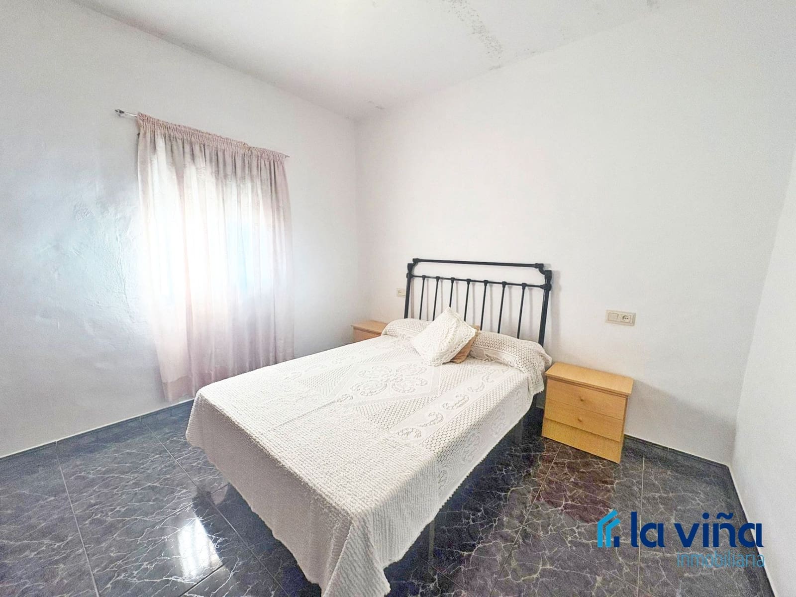 6 sovrum Hus till salu i Humilladero - 102 900 € (Ref: 9469027)