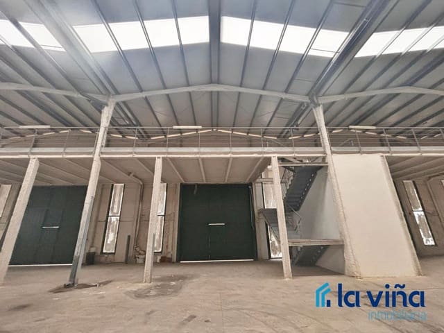 Erhverv til salg i Antequera - € 1.800.000 (Ref: 9566653)