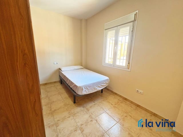 3 sypialnia Willa na sprzedaż w Humilladero z garażem - 114 500 € (Ref: 9570241)