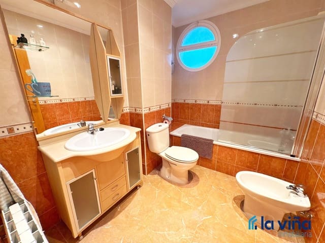 4 soveværelse Villa til salg i Mollina - € 220.000 (Ref: 9588518)