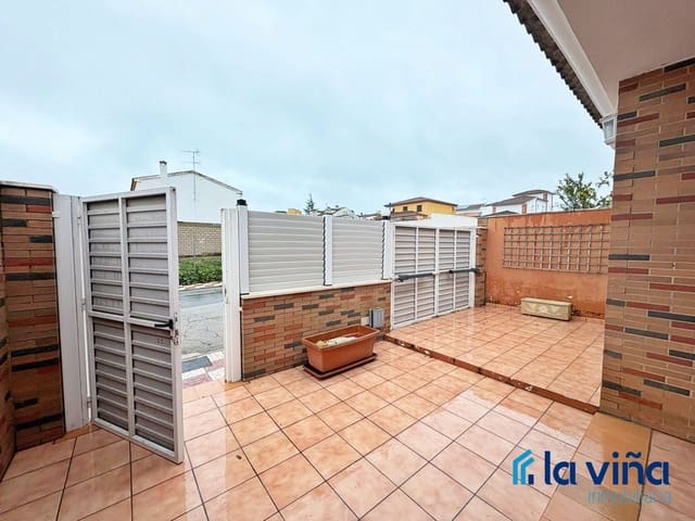 4 soveværelse Villa til salg i Mollina - € 220.000 (Ref: 9588518)