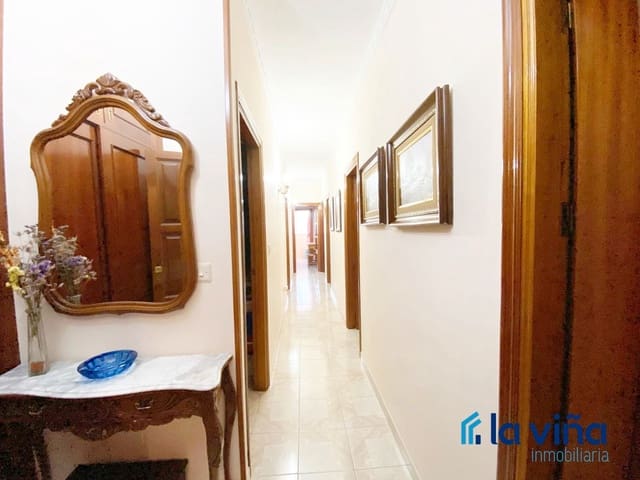 Apartamento de 4 habitaciones en Campillos en venta - 255.000 € (Ref: 9635238)