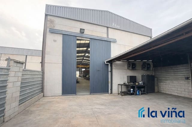 Kaupallinen myytävänä paikassa Antequera - 450 000 € (Ref: 9650893)