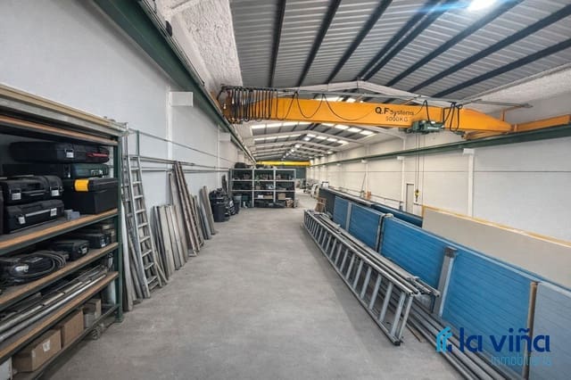 Kaupallinen myytävänä paikassa Antequera - 450 000 € (Ref: 9650893)