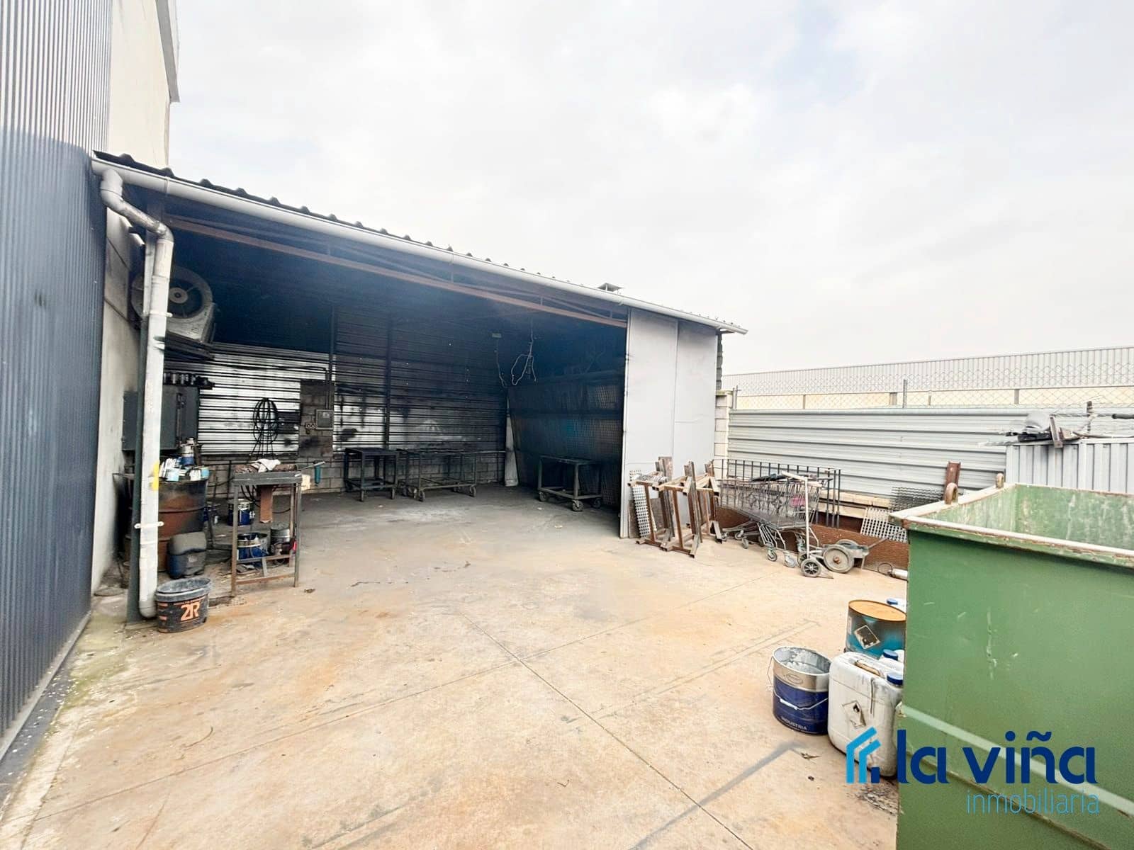 Kaupallinen myytävänä paikassa Antequera - 450 000 € (Ref: 9650893)