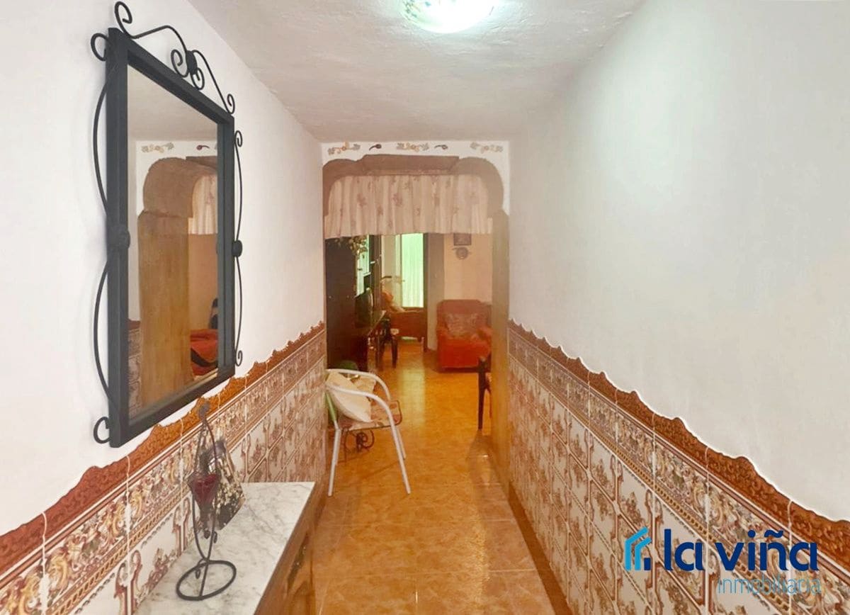 3 bedroom Townhouse for sale in Cuevas Bajas - € 58,000 (Ref: 9671148)