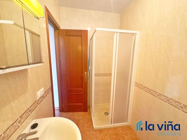 3 bedroom Townhouse for sale in Cuevas Bajas - € 58,000 (Ref: 9671148)