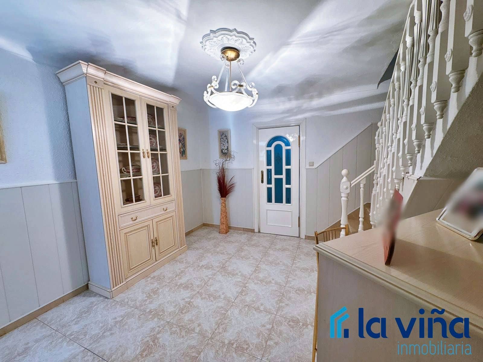 2 bedroom Townhouse for sale in La Roda de Andalucia - € 95,000 (Ref: 9675135)