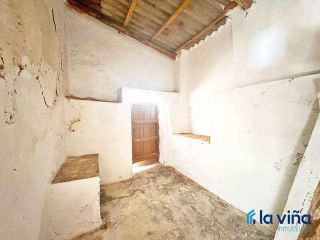 5 makuuhuone Huvila myytävänä paikassa Iznájar - 25 900 € (Ref: 9688501)