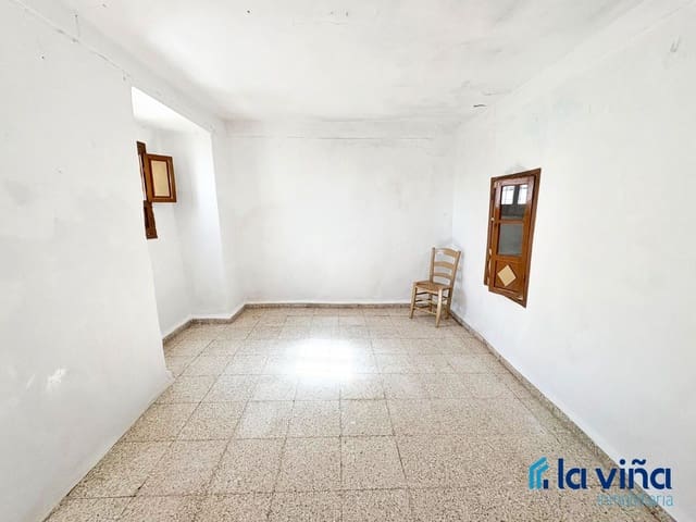 5 makuuhuone Huvila myytävänä paikassa Iznájar - 25 900 € (Ref: 9688501)