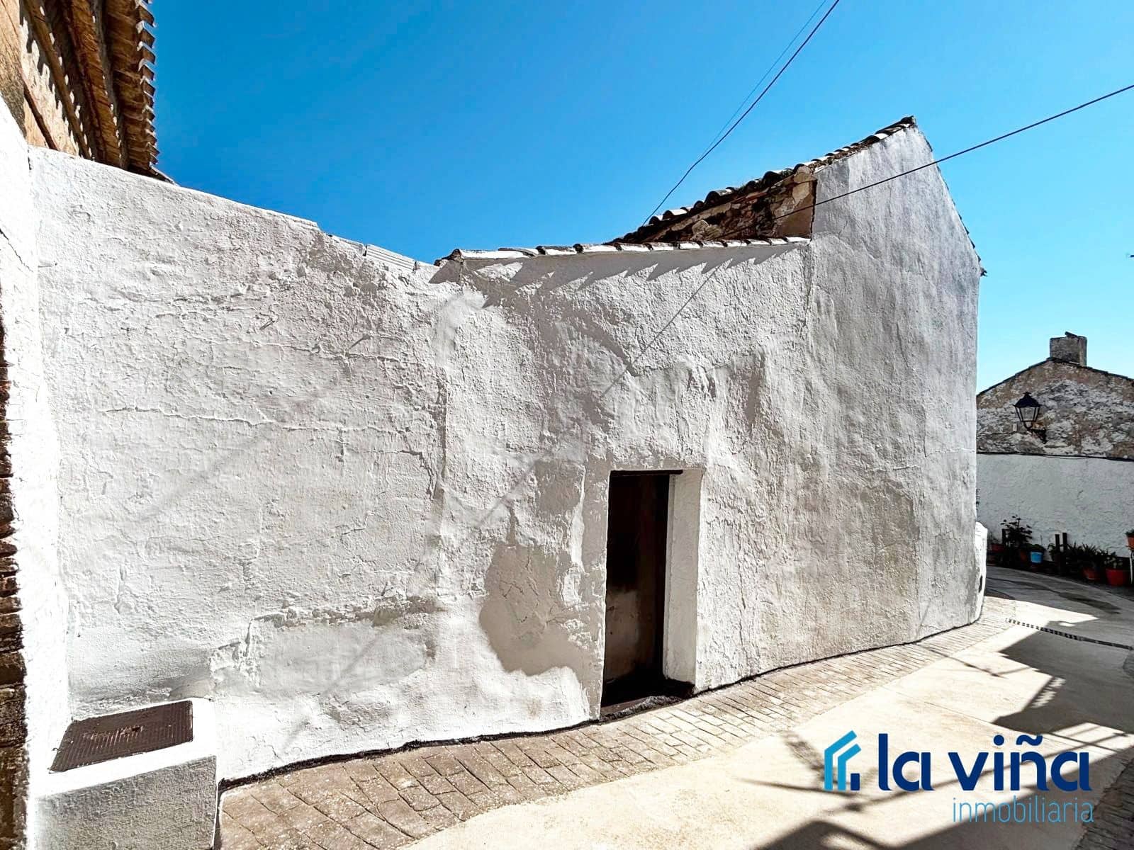 5 bedroom Villa for sale in Iznajar - € 25,900 (Ref: 9688501)