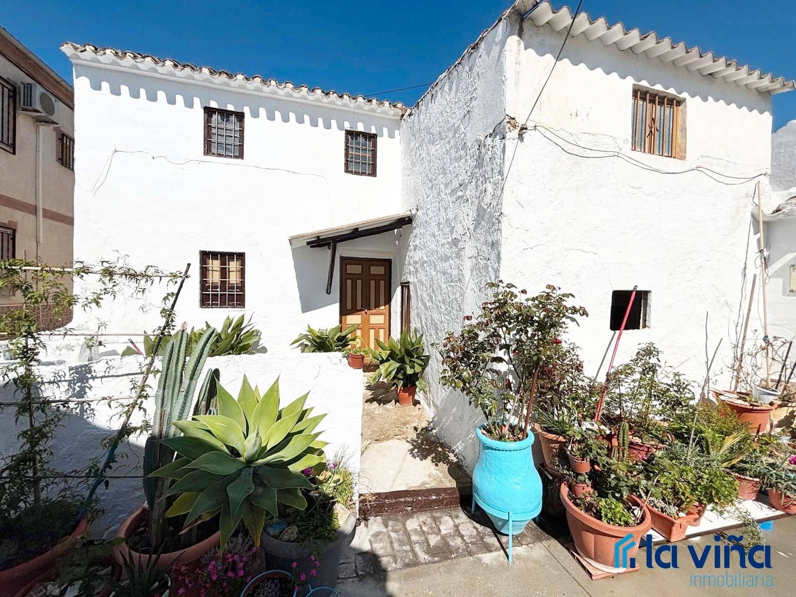 5 bedroom Villa for sale in Iznajar - € 25,900 (Ref: 9688501)