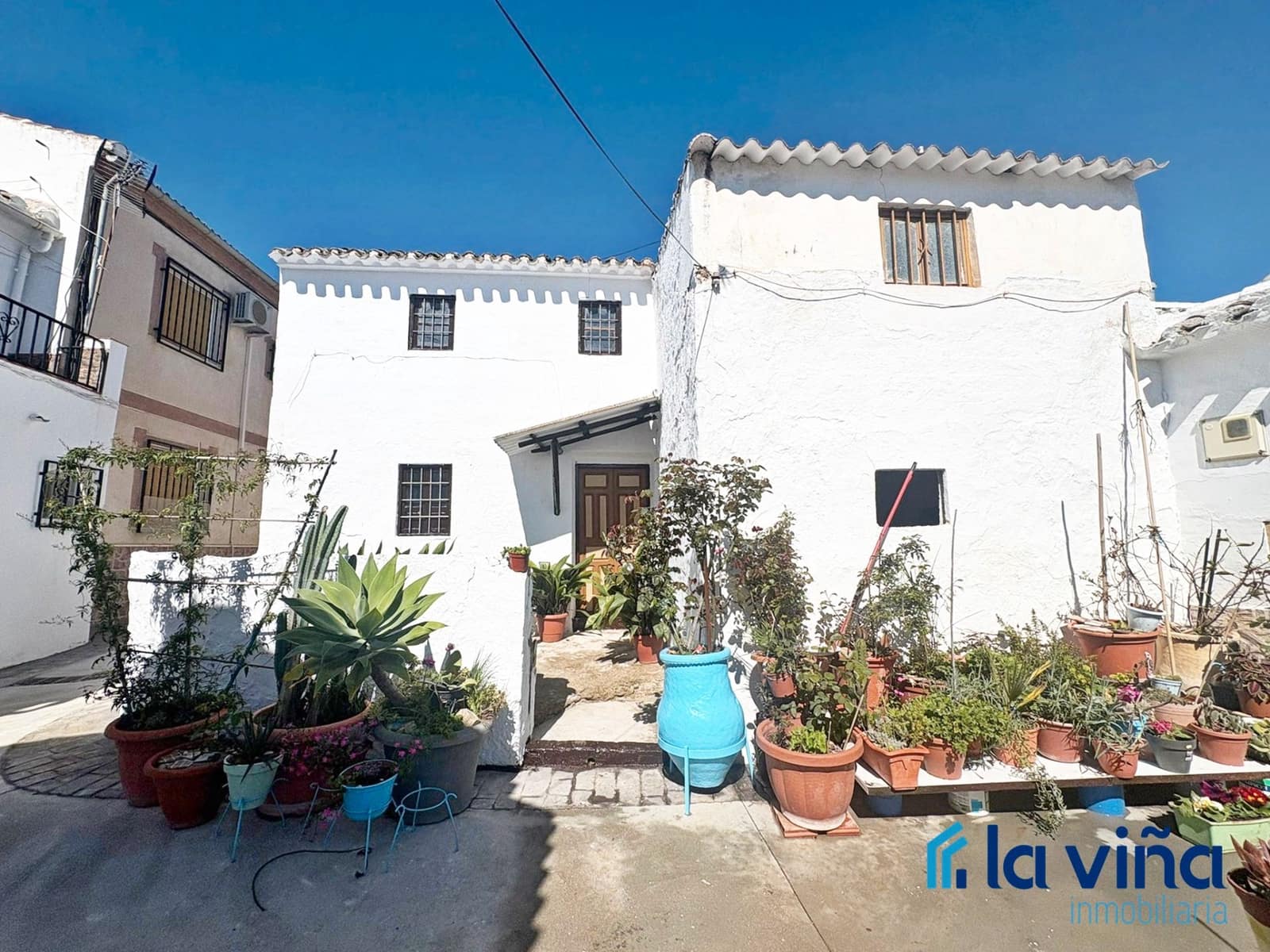 5 bedroom Villa for sale in Iznajar - € 25,900 (Ref: 9688501)