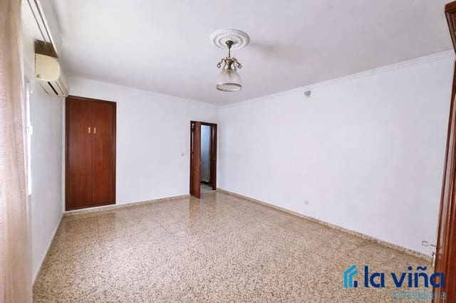 5 camera da letto Casa in vendita in Antequera - 128.000 € (Rif: 9708010)