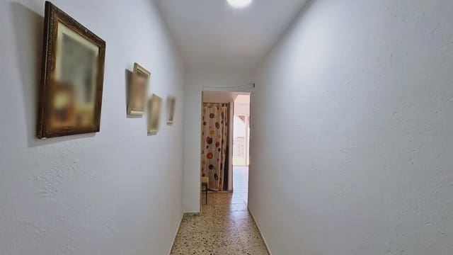3 bedroom Townhouse for sale in Iznájar - € 53,000 (Ref: 9733429)