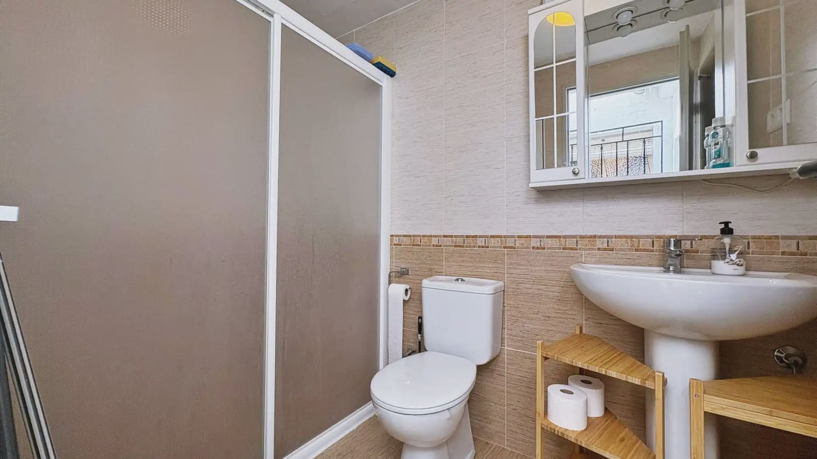 3 bedroom Townhouse for sale in Iznajar - € 53,000 (Ref: 9733429)