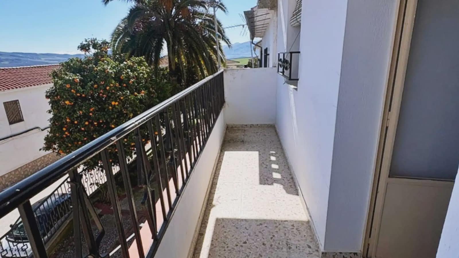 3 bedroom Townhouse for sale in Iznajar - € 53,000 (Ref: 9733429)