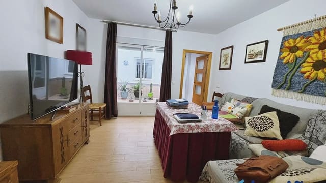 Casa de 4 habitaciones en Palenciana en venta - 195.000 € (Ref: 9734095)