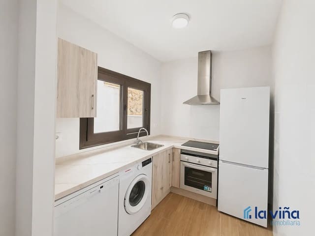 4 sypialnia Dom na sprzedaż w Cuevas Bajas z basenem - 155 000 € (Ref: 9795726)