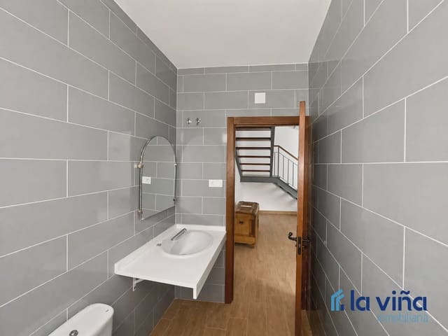 4 sypialnia Dom na sprzedaż w Cuevas Bajas z basenem - 155 000 € (Ref: 9795726)